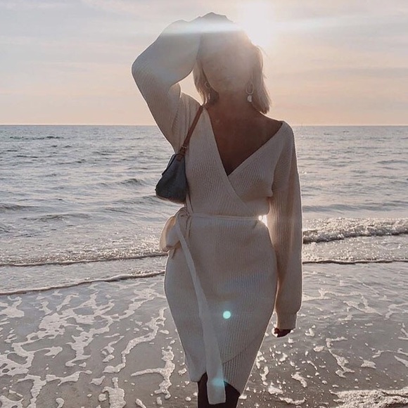 RESERVED 4 @itsselyo Parellel Wrap Mini Dress - Picture 3 of 9